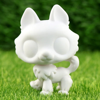 Lovely White Base Pet Figure