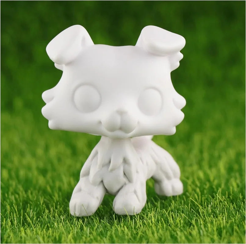Lovely White Base Pet Figure