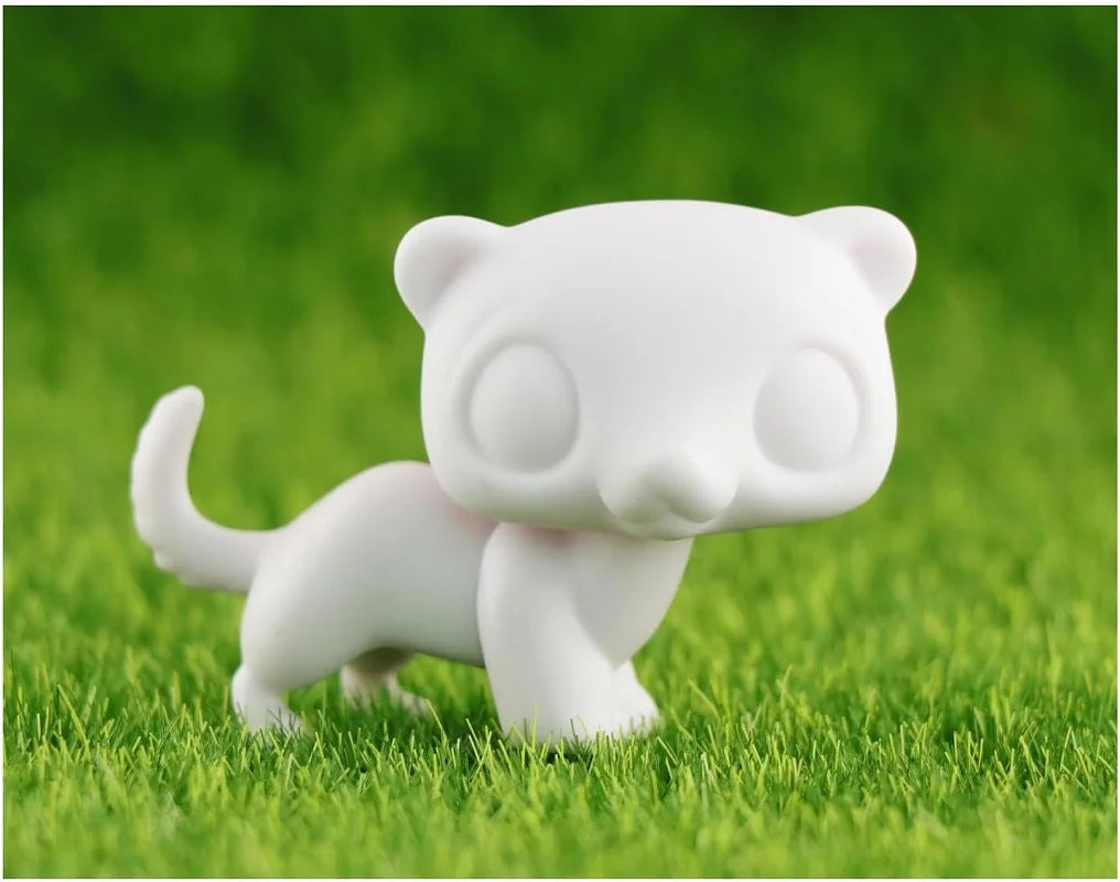 Lovely White Base Pet Figure